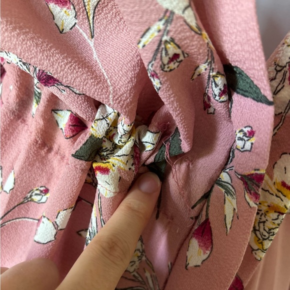 Retro-style Floral Robe - Picture 4 of 7